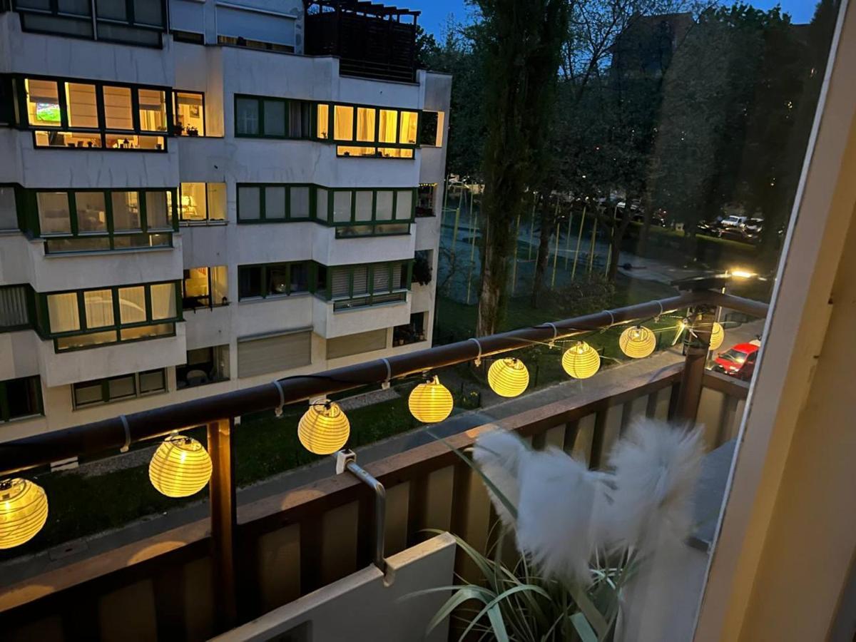 Cozy Modern Apartment With Small Balcony In The Heart Of Berlin Zewnętrze zdjęcie