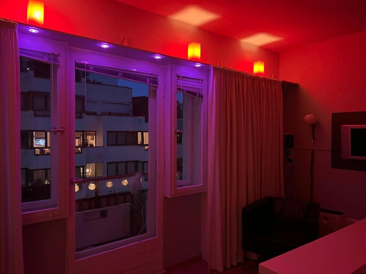 Cozy Modern Apartment With Small Balcony In The Heart Of Berlin Zewnętrze zdjęcie