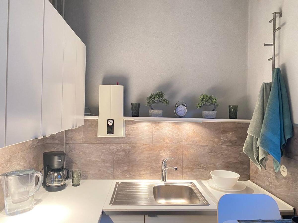 Cozy Modern Apartment With Small Balcony In The Heart Of Berlin Zewnętrze zdjęcie